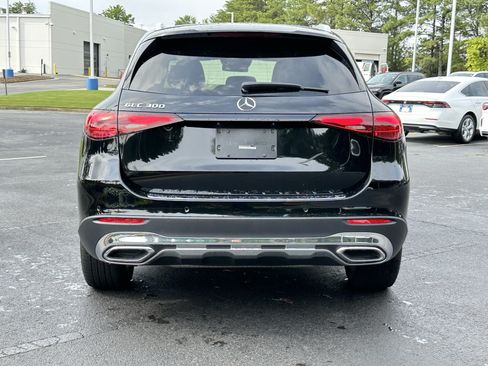 Used 2024 Mercedes-Benz GLC 300 image 12