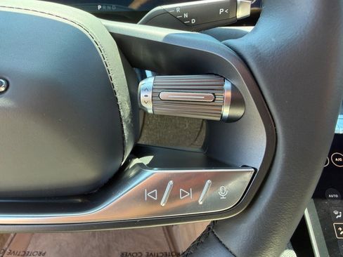 Used 2023 Lucid Air Touring AWD/4WD image 14