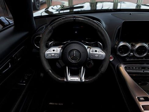 Used 2020 Mercedes-Benz AMG GT C image 31