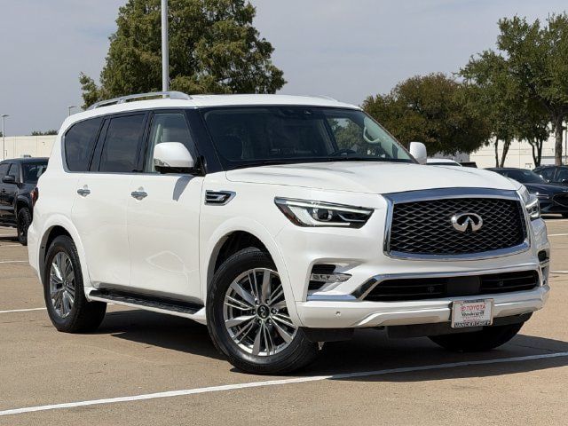 Used 2021 INFINITI QX80 Luxe w/ Cargo Package RWD image 2