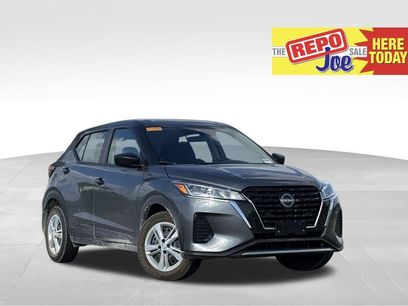 Used 2025 Nissan Kicks Play S