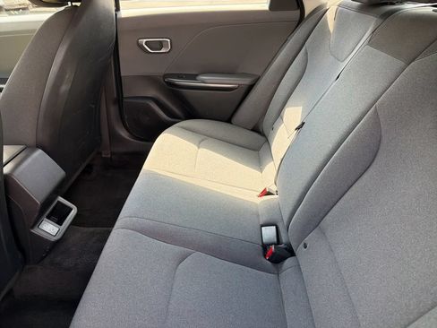 Used 2025 Kia K4 FWD image 15
