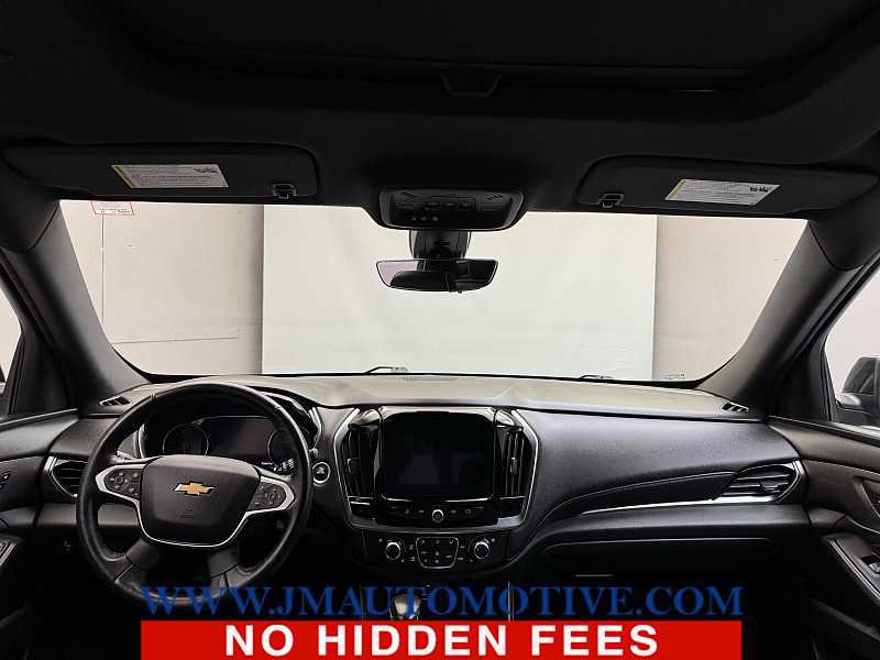 Used 2022 Chevrolet Traverse Premier AWD/4WD image 12