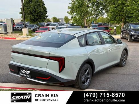 New 2026 Kia K4 FWD image 7