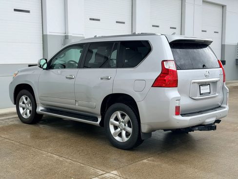 Used 2011 Lexus GX 460 Premium AWD/4WD image 3