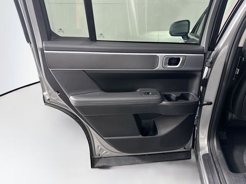 Used 2025 Hyundai Santa Fe SEL FWD image 27