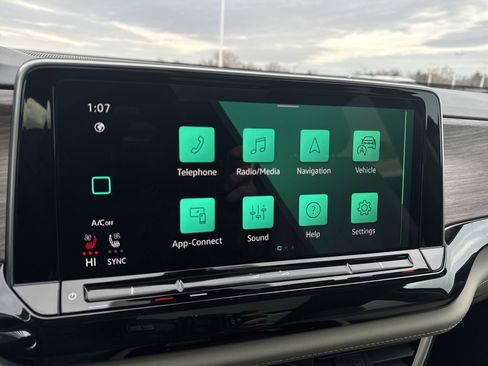 New 2026 Volkswagen Atlas SEL Premium R-Line image 14