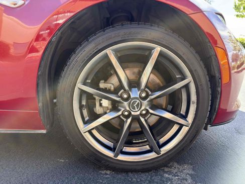 Used 2016 MAZDA MX-5 Miata Grand Touring RWD image 20