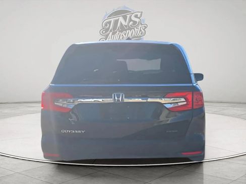 Used 2018 Honda Odyssey EX-L image 4