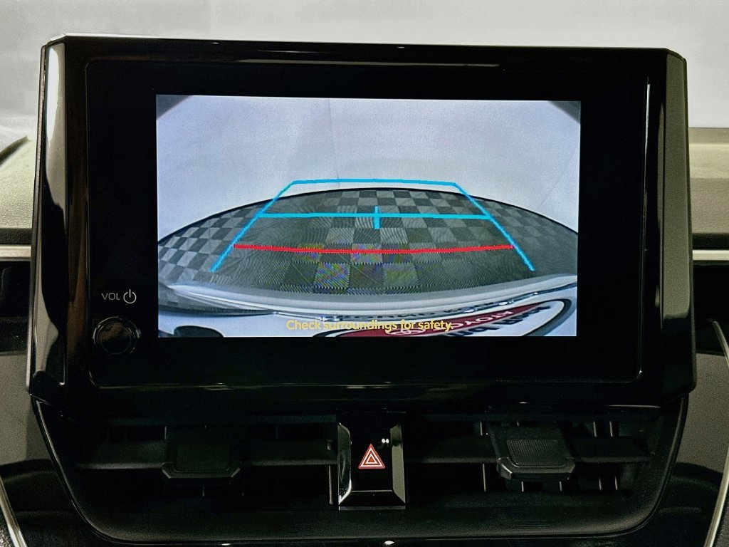 Used 2025 Toyota Corolla LE FWD image 13