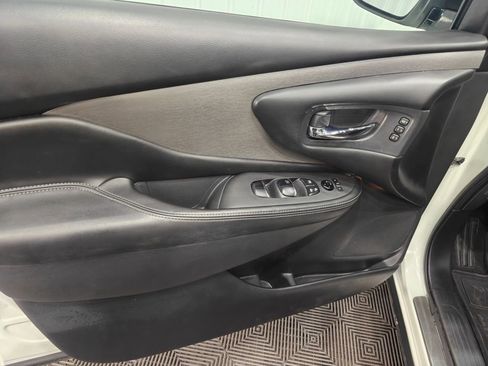 Used 2021 Nissan Murano SL w/ SL Moonroof Package image 52