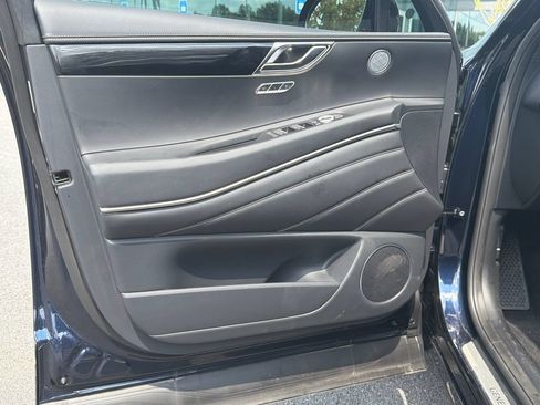 New 2026 Genesis GV80 2.5T Standard AWD/4WD image 12