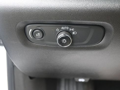 Used 2023 Chevrolet Traverse LT w/ LPO, Floor Liner Package AWD/4WD image 19