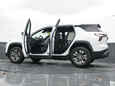 Used 2025 Chevrolet Equinox LT image 69