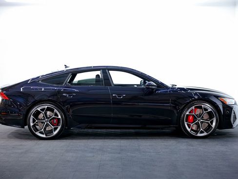 Used 2024 Audi RS 7 Performance image 8