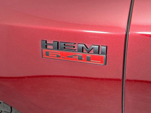 Used 2020 RAM 2500 Big Horn w/ Night Edition AWD/4WD image 29