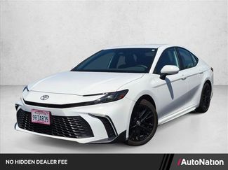 Used 2025 Toyota Camry SE w/ Convenience Package FWD video 1