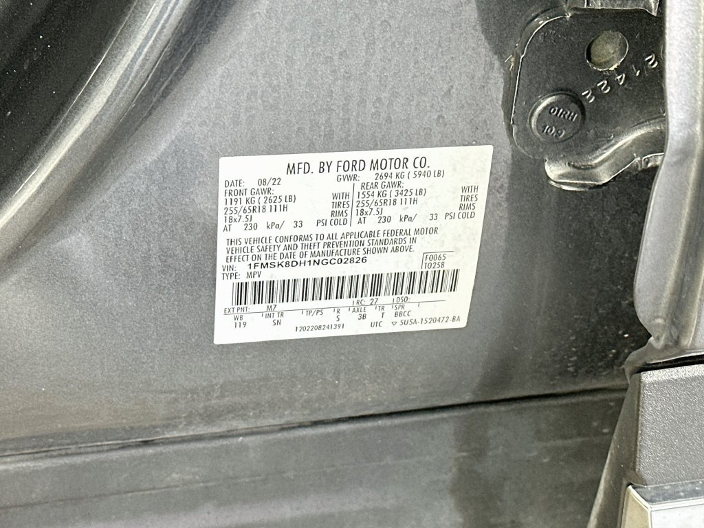 Used 2022 Ford Explorer XLT w/ Equipment Group 202A AWD/4WD image 35
