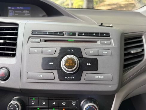 Used 2012 Honda Civic LX image 17