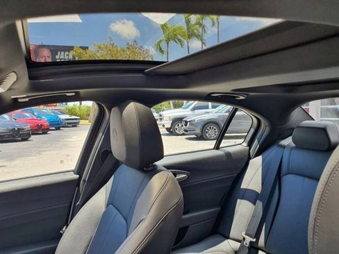 New 2024 Alfa Romeo Giulia Sprint image 19