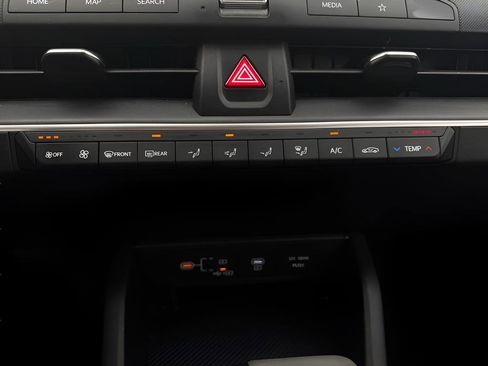 Used 2025 Kia K4 FWD image 29