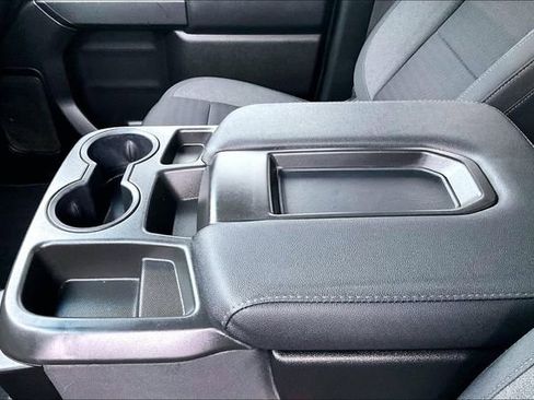 Used 2023 Chevrolet Silverado 2500 Custom w/ Custom Value Package image 18