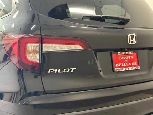 Used 2020 Honda Pilot Black Edition image 7