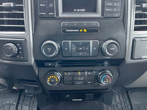 Used 2017 Ford F150 XLT image 22