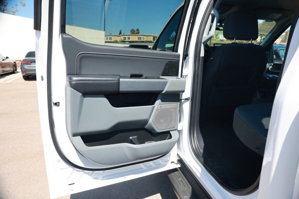 Used 2024 Ford F150 Lightning Flash AWD/4WD image 38
