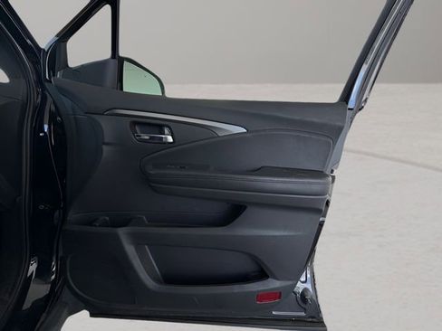 Used 2022 Honda Pilot Sport image 39