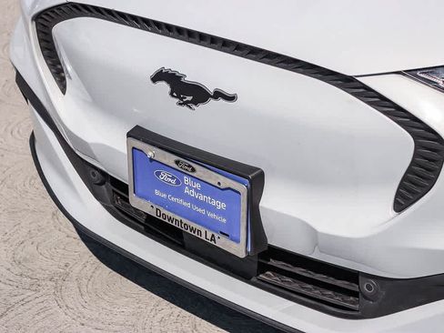 Certified 2022 Ford Mustang Mach-E Select AWD/4WD image 8