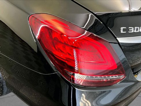 Used 2021 Mercedes-Benz C 300 4MATIC Sedan image 28