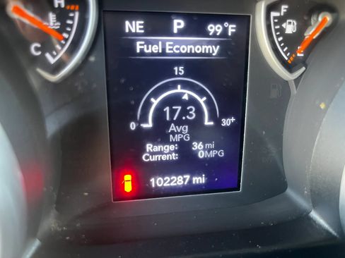 Used 2019 Jeep Wrangler Sport AWD/4WD image 18