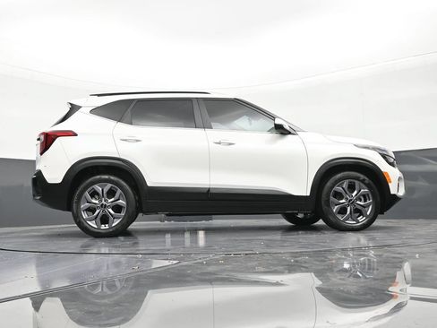 Used 2024 Kia Seltos S FWD image 25