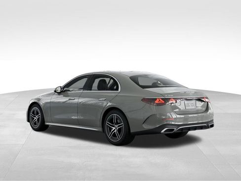 New 2026 Mercedes-Benz E 350 4MATIC Sedan image 29