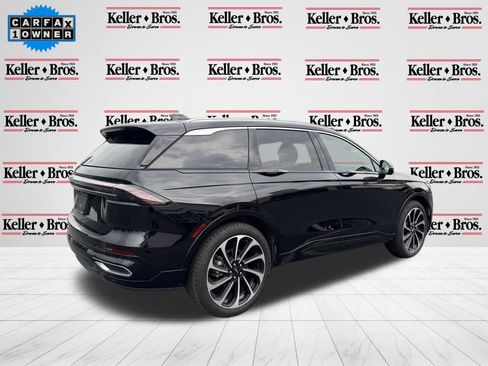 Used 2025 Lincoln Nautilus Black Label AWD/4WD image 7
