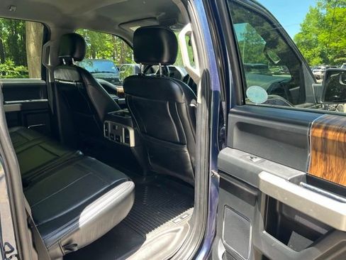 Used 2019 Ford F150 Lariat AWD/4WD image 12