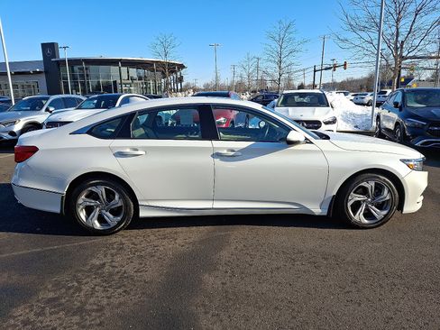 Used 2018 Honda Accord EX-L image 7