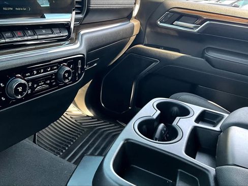Used 2023 Chevrolet Silverado 1500 RST image 19