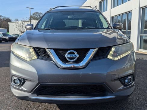 Used 2014 Nissan Rogue SV w/ SV Premium Package image 2
