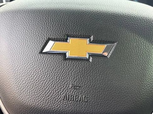 Used 2020 Chevrolet Traverse LS w/ LPO, Blackout Package FWD image 17