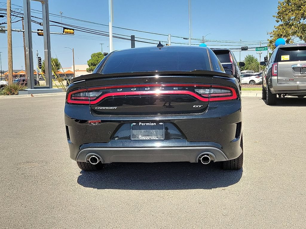 Used 2020 Dodge Charger GT RWD image 11