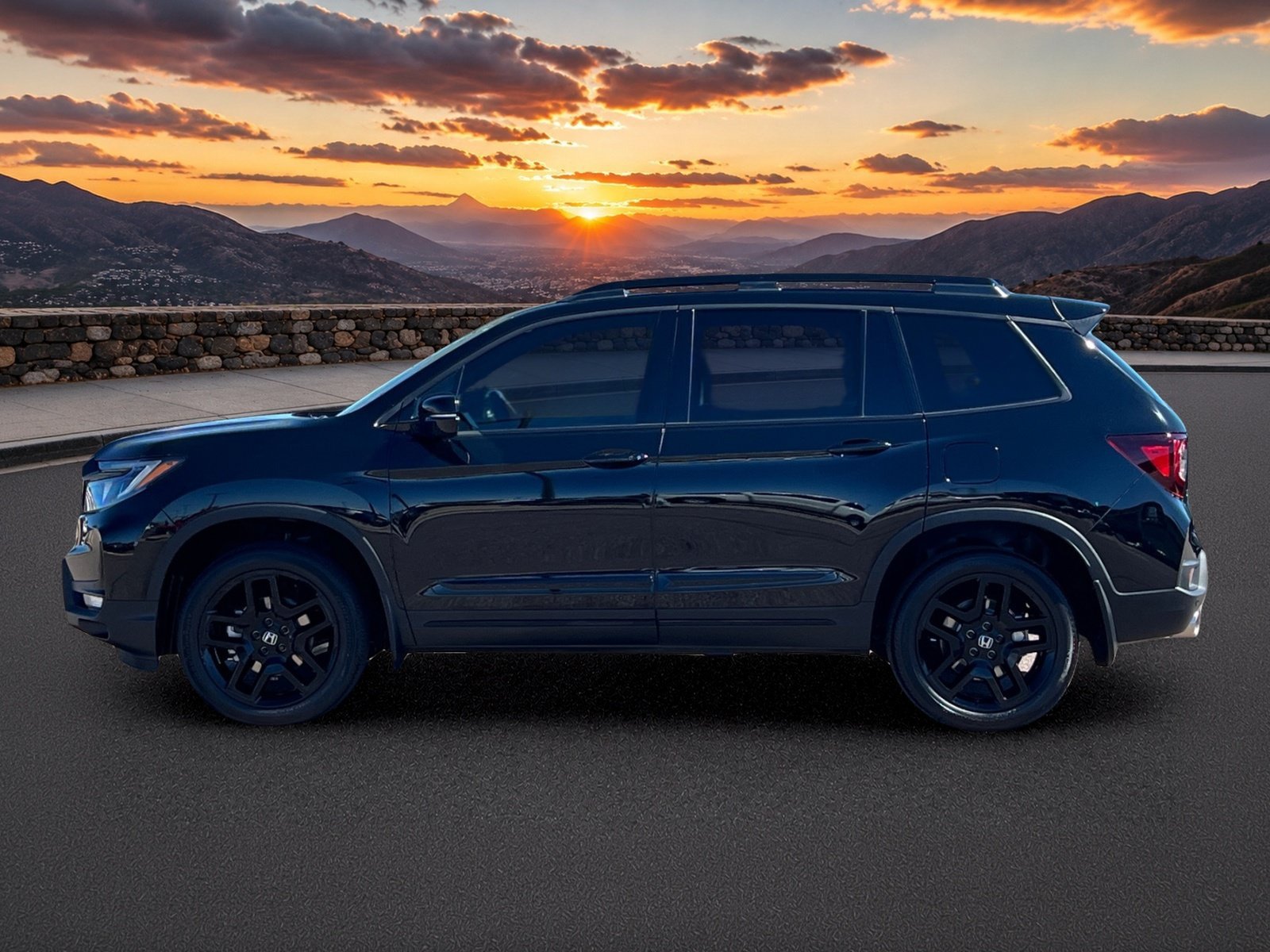 Used 2025 Honda Passport Black Edition image 3