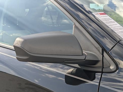 Certified 2023 Chevrolet Equinox LS w/ LS Convenience Package FWD image 13