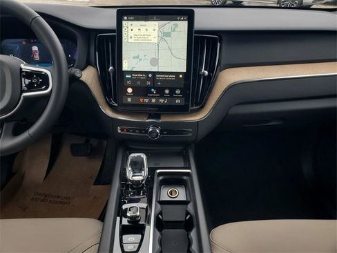 New 2026 Volvo XC60 B5 Plus w/ Protection Package Premier image 27