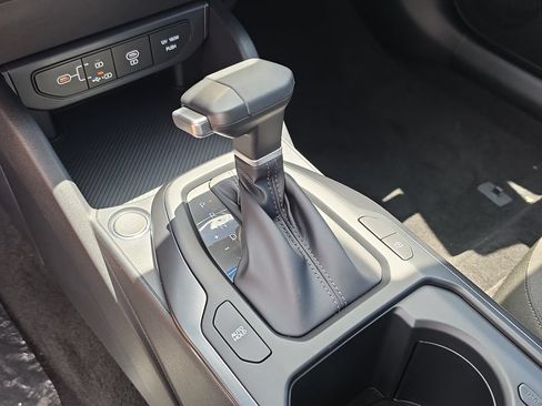 New 2026 Kia K4 FWD image 25