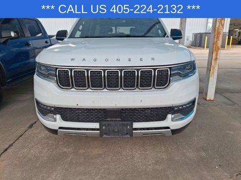 Used 2024 Jeep Wagoneer L Series II w/ Flexible Seating Group image 14