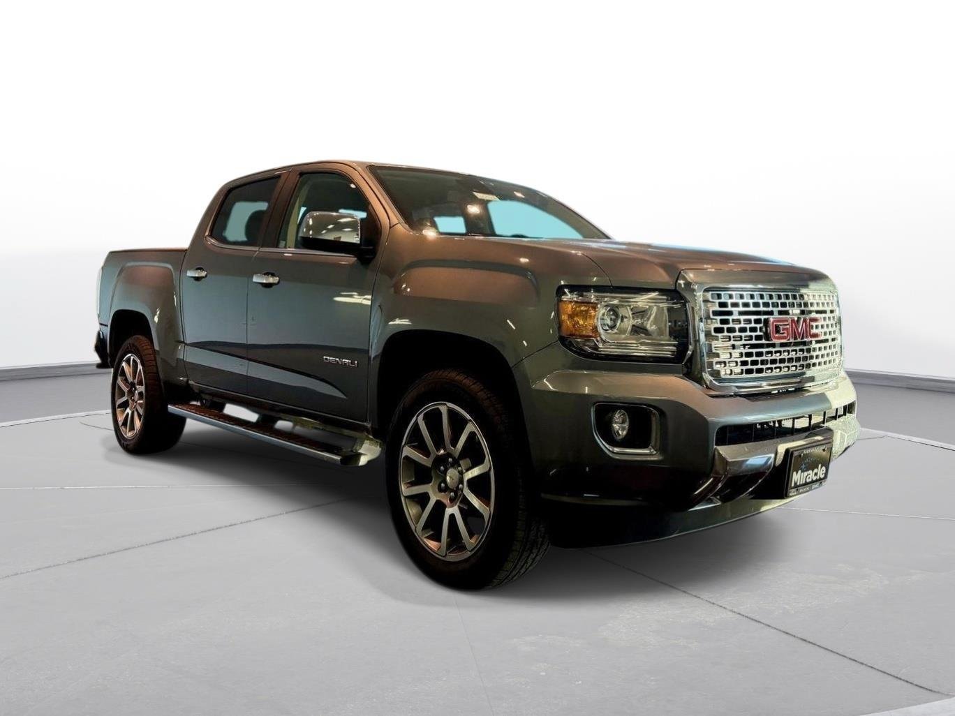 Used 2019 GMC Canyon Denali AWD/4WD image 9