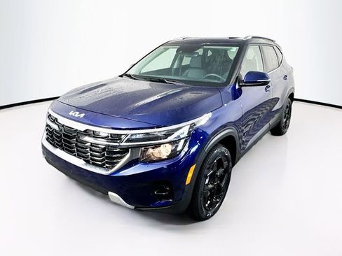 New 2026 Kia Seltos EX w/ EX Sunroof Package AWD/4WD image 1