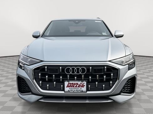 Used 2025 Audi Q8 Premium w/ Convenience Package image 2